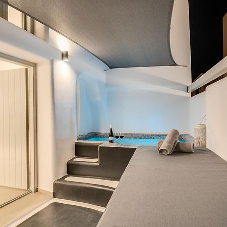 Tiara Suites Santorini 산토리니 외부 사진