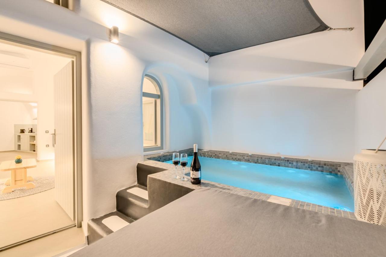 Tiara Suites Santorini 산토리니 외부 사진