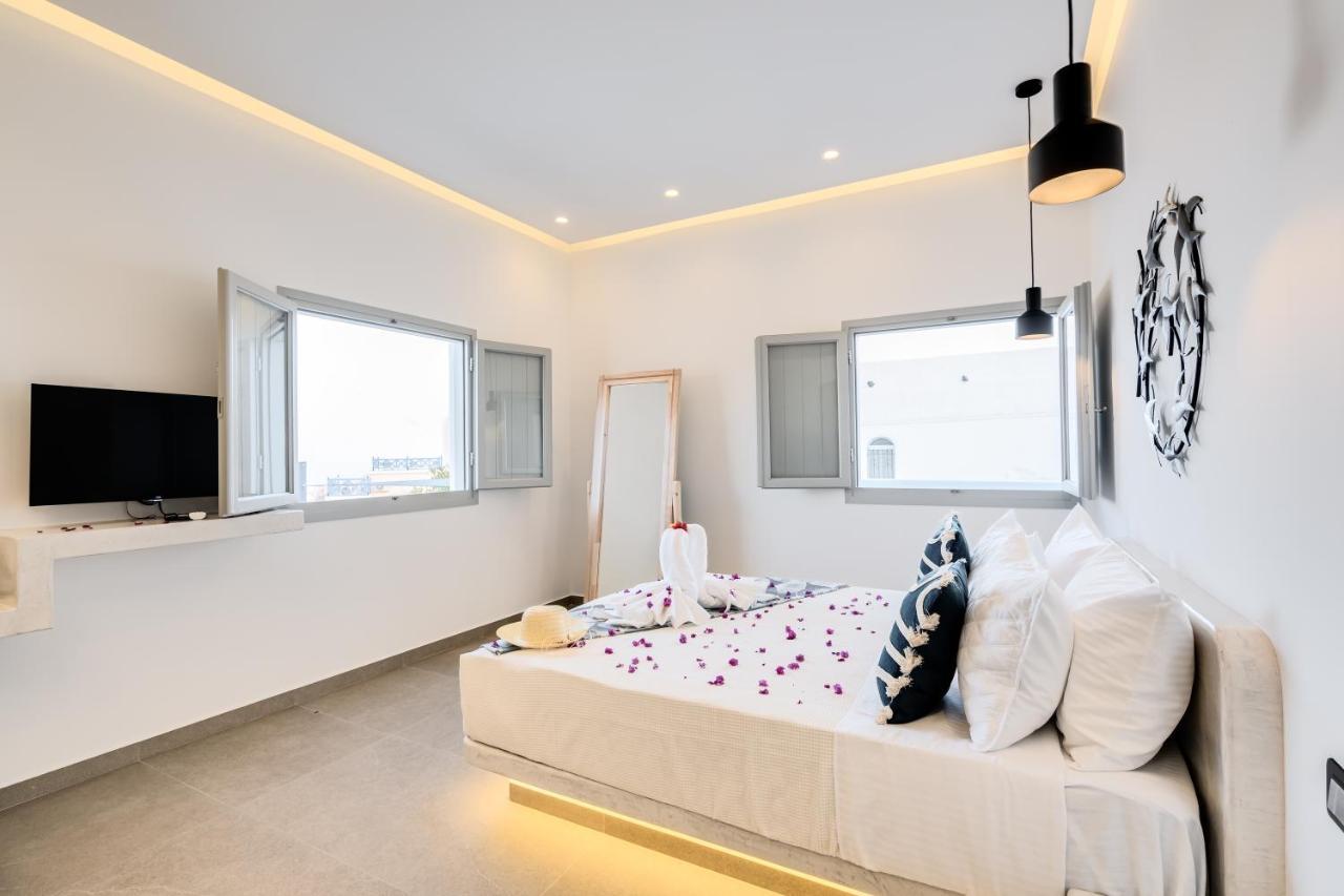 Tiara Suites Santorini 산토리니 외부 사진
