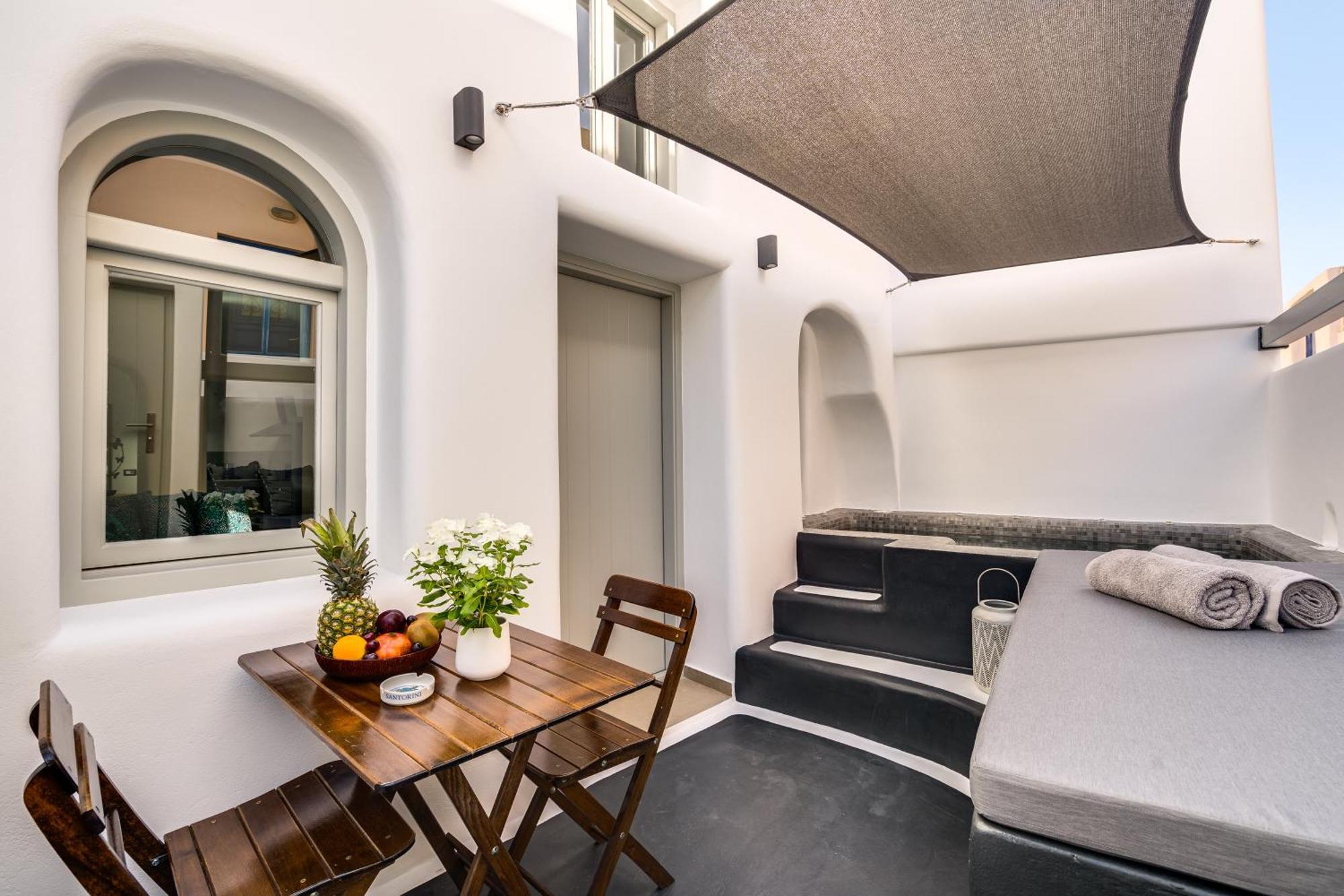 Tiara Suites Santorini 산토리니 외부 사진