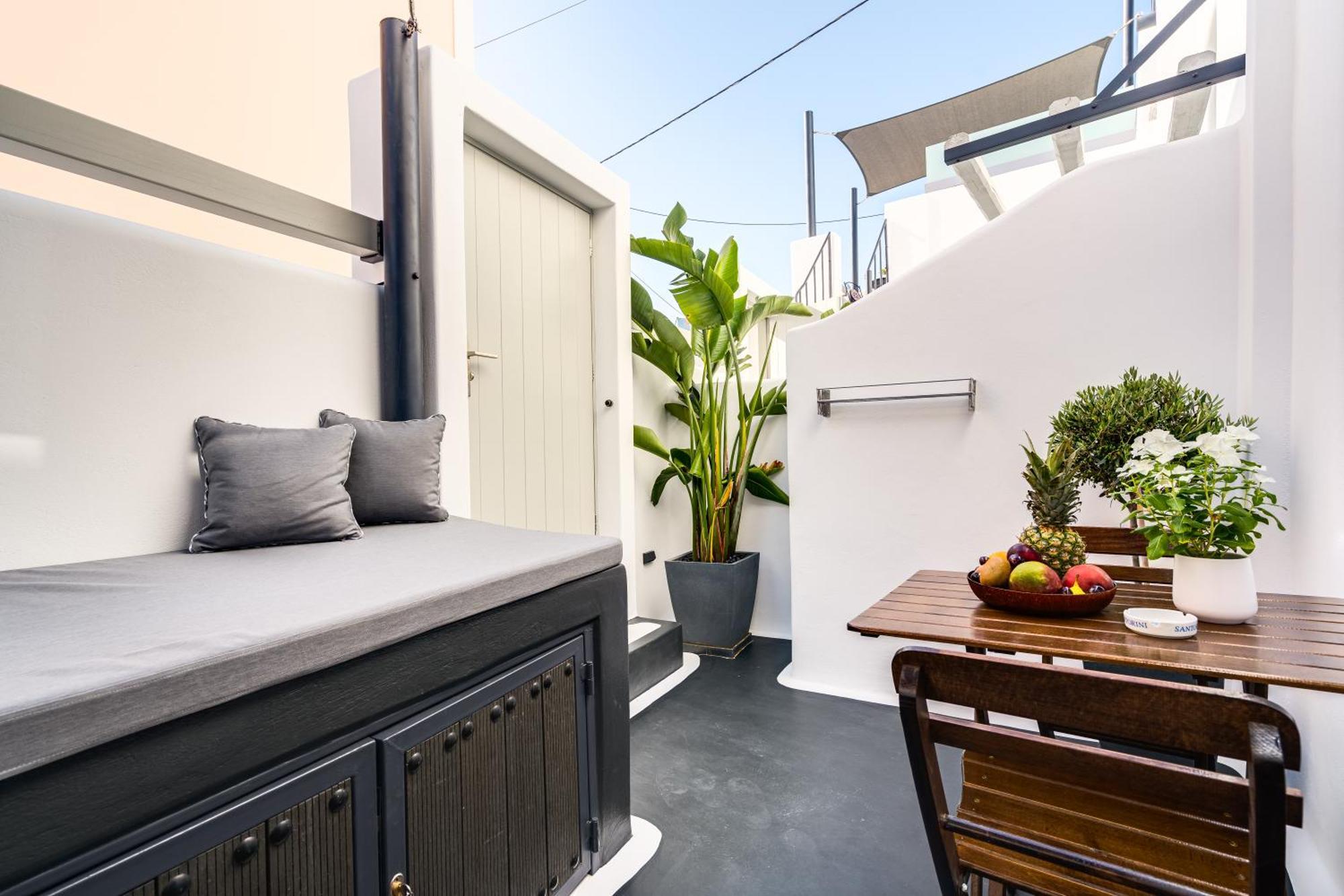 Tiara Suites Santorini 산토리니 외부 사진